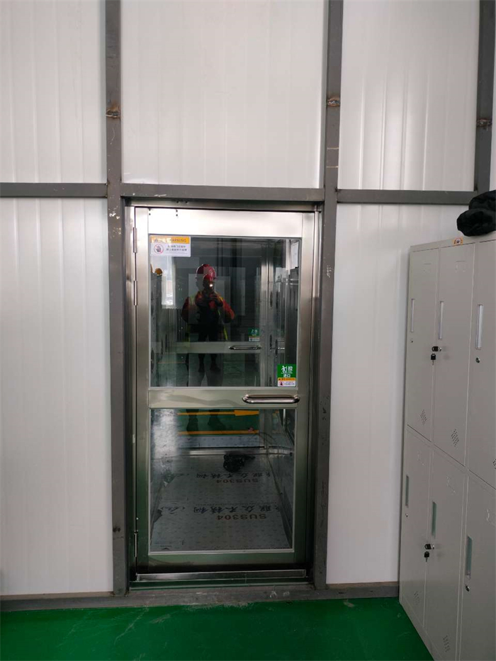 江苏稻源科技集团有限公司风淋室安装现场